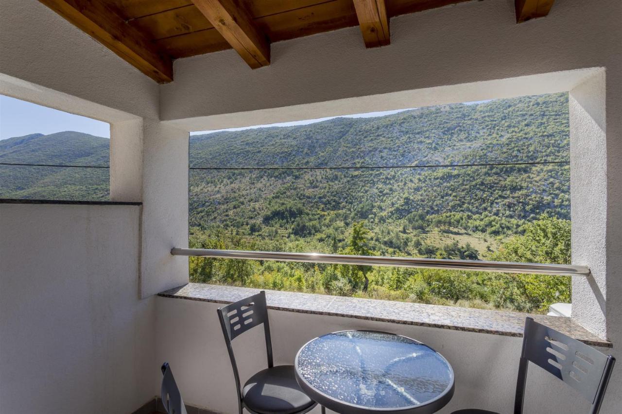 Holiday Home Dijamant Kučiće エクステリア 写真