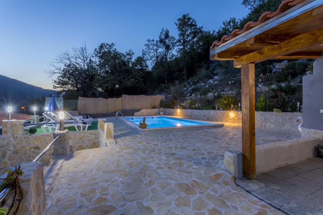 Holiday Home Dijamant Kučiće エクステリア 写真